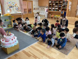 【保育棟】２月誕生会